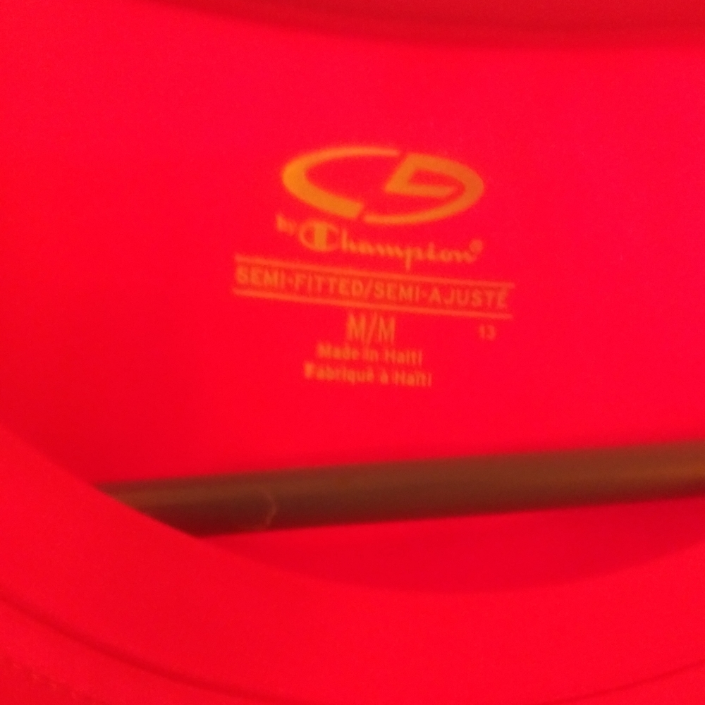 🏆Champion medium hot pink👀 tank top - Picture 2 of 3
